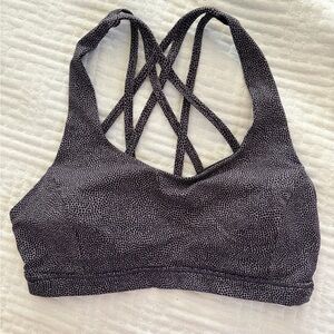 Lululemon Free to be Serene Sports Bra